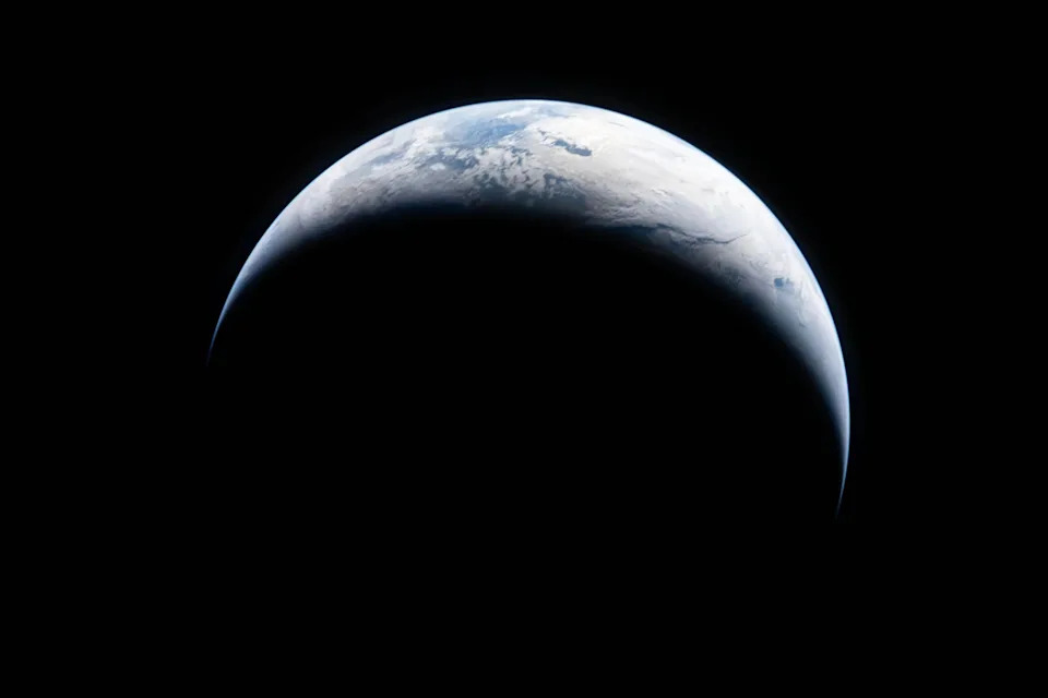 Images from Artemis II mission.