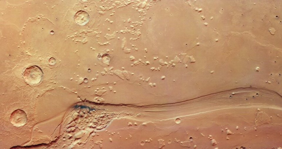 ESA's Mars Express Captures Stunning Evidence of Mars Ancient Floods
