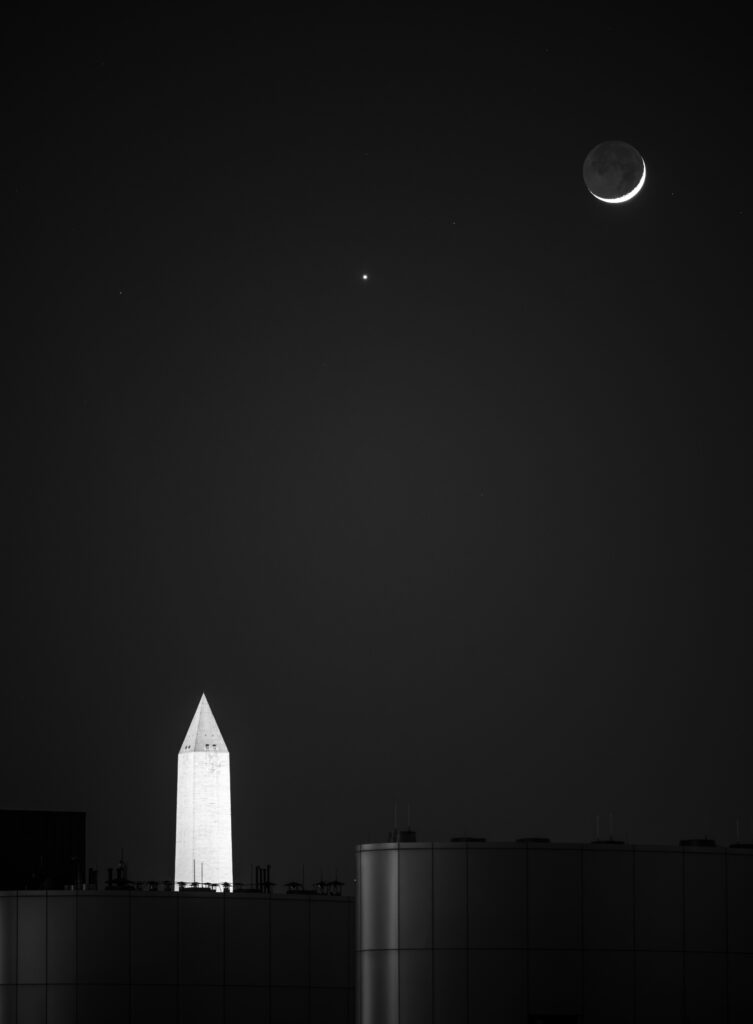 Moon-Venus Conjunction – NASA – Space Moon-Venus Conjunction - NASA - Space