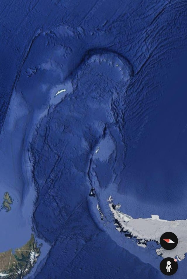What do you see in these Screenshots I took from Google Earth?