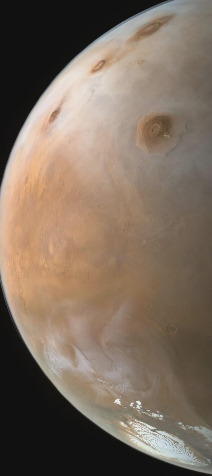 Cloudy Mars: Olympus and Tharsis, by Mars Express HRSC. Processed by Andrea Luck Cloudy Mars: Olympus and Tharsis, by Mars Express HRSC. Processed by Andrea Luck