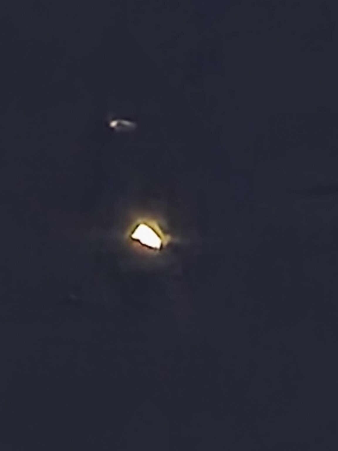 Time: 21:56. Date April 29, 2026. Location: Toronto, Ontario. Canada. This is a photo I took while filming the previous video.