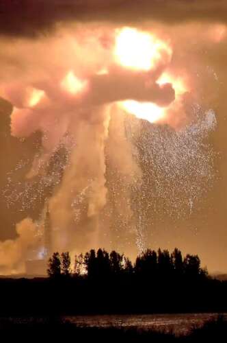Blue Origin rocket exploded on launchpad, throwing the future of NASA’s Artemis program into questio Blue Origin rocket exploded on launchpad, throwing the future of NASA’s Artemis program into questio
