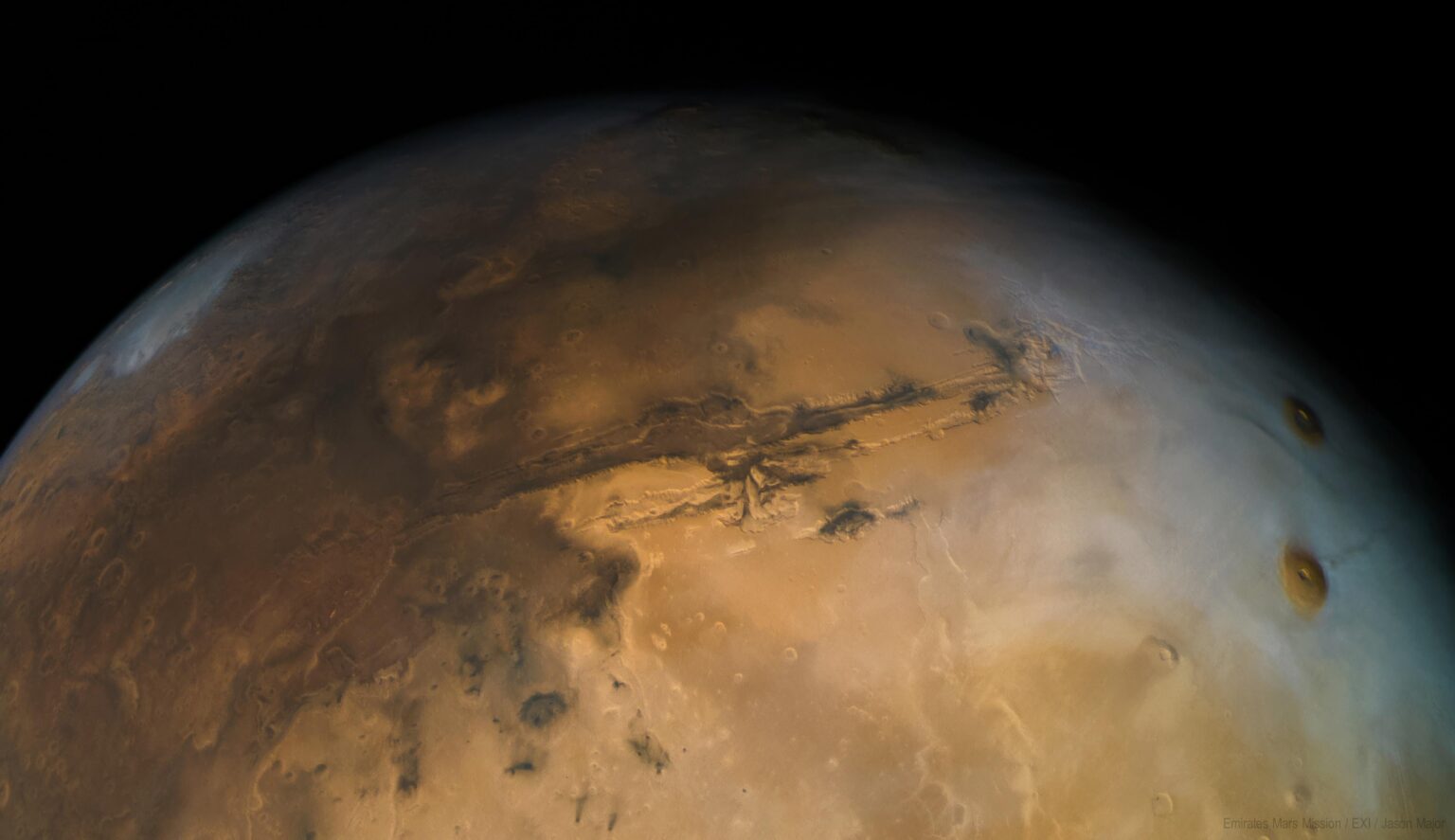 The largest canyon in the Solar System The largest canyon in the Solar System