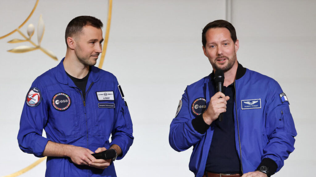 France shoots for the stars with back-to-back space firsts France shoots for the stars with back-to-back space firsts