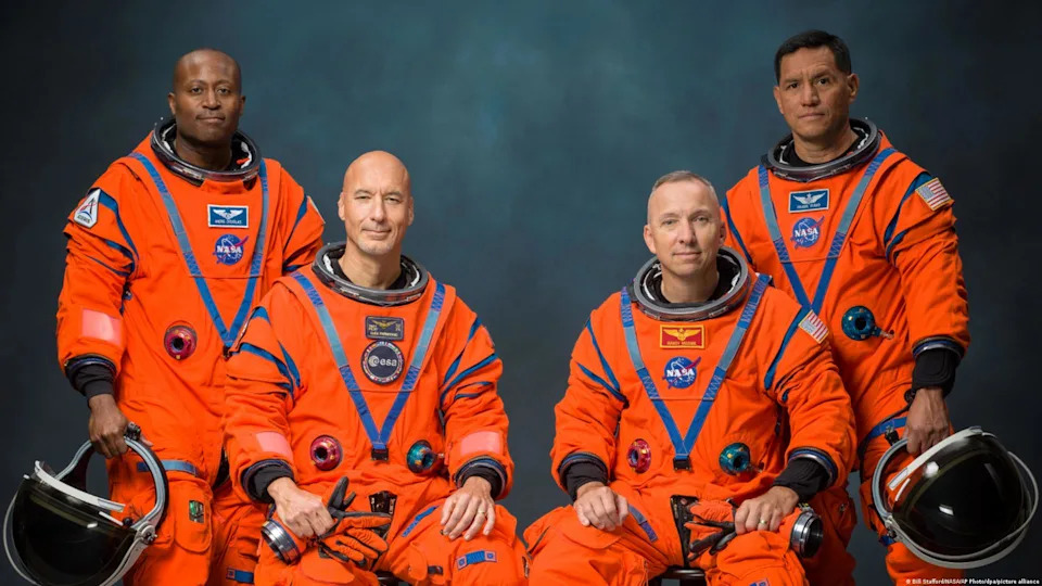 The Artemis III crew (from left to right): Andre Douglas, Luca Parmitano, Randy Bresnik, and Frank Rubio<span class="copyright">Bill Stafford/NASA/AP Photo/dpa/picture alliance</span>