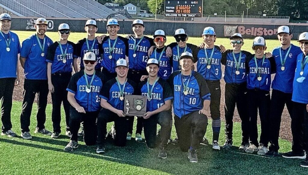 Central Christian baseball reaches Division VII regional final, deepest run in 27 years Central Christian baseball reaches Division VII regional final, deepest run in 27 years