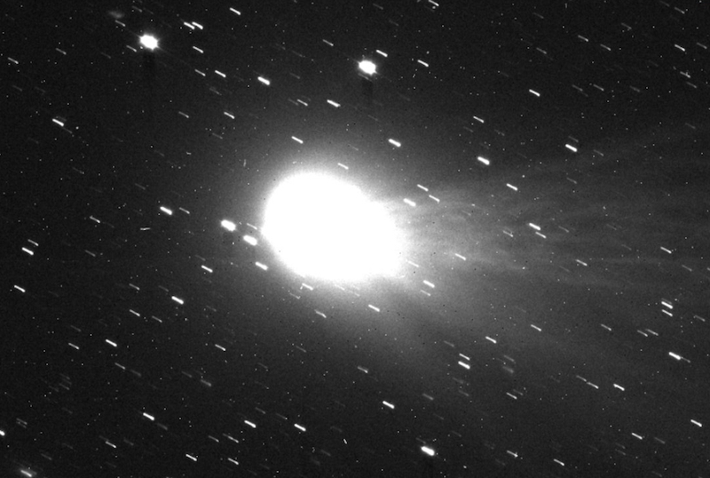 Comet 3I/ATLAS has methane, unexpected discovery reveals Comet 3I/ATLAS has methane: Large, bright white egg-shaped object. It has several diffuse filaments streaming behind it, and background stars.