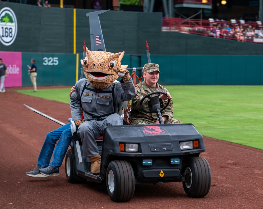 Tinker AFB, OKC Comets host Military Appreciation Night