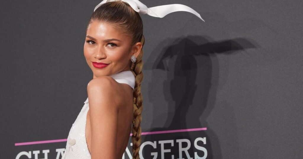 Zendaya reacts after Euphoria main character dies in series finale Zendaya reacts after Euphoria main character dies in series finale