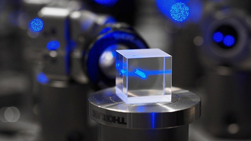 Quantum sensor neutralizes laser noise for dark matter and gravitational wave detection Quantum sensor neutralizes laser noise for dark matter and gravitational wave detection