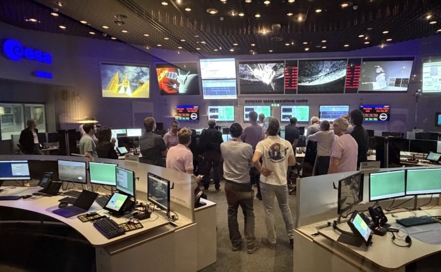 End of the blue glow: BepiColombo turns off solar electric propulsion for Mercury arrival End of the blue glow: BepiColombo turns off solar electric propulsion for Mercury arrival