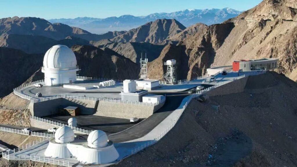 China builds the world’s largest astronomy base on the Tibetan plateau: telescopes up to 14.5 meters in Saishiteng are expected to surpass Mauna Kea by the mid-2030s and put Beijing in the race for the deepest discoveries of the modern universe. China builds the world’s largest astronomy base on the Tibetan plateau: telescopes up to 14.5 meters in Saishiteng are expected to surpass Mauna Kea by the mid-2030s and put Beijing in the race for the deepest discoveries of the modern universe.