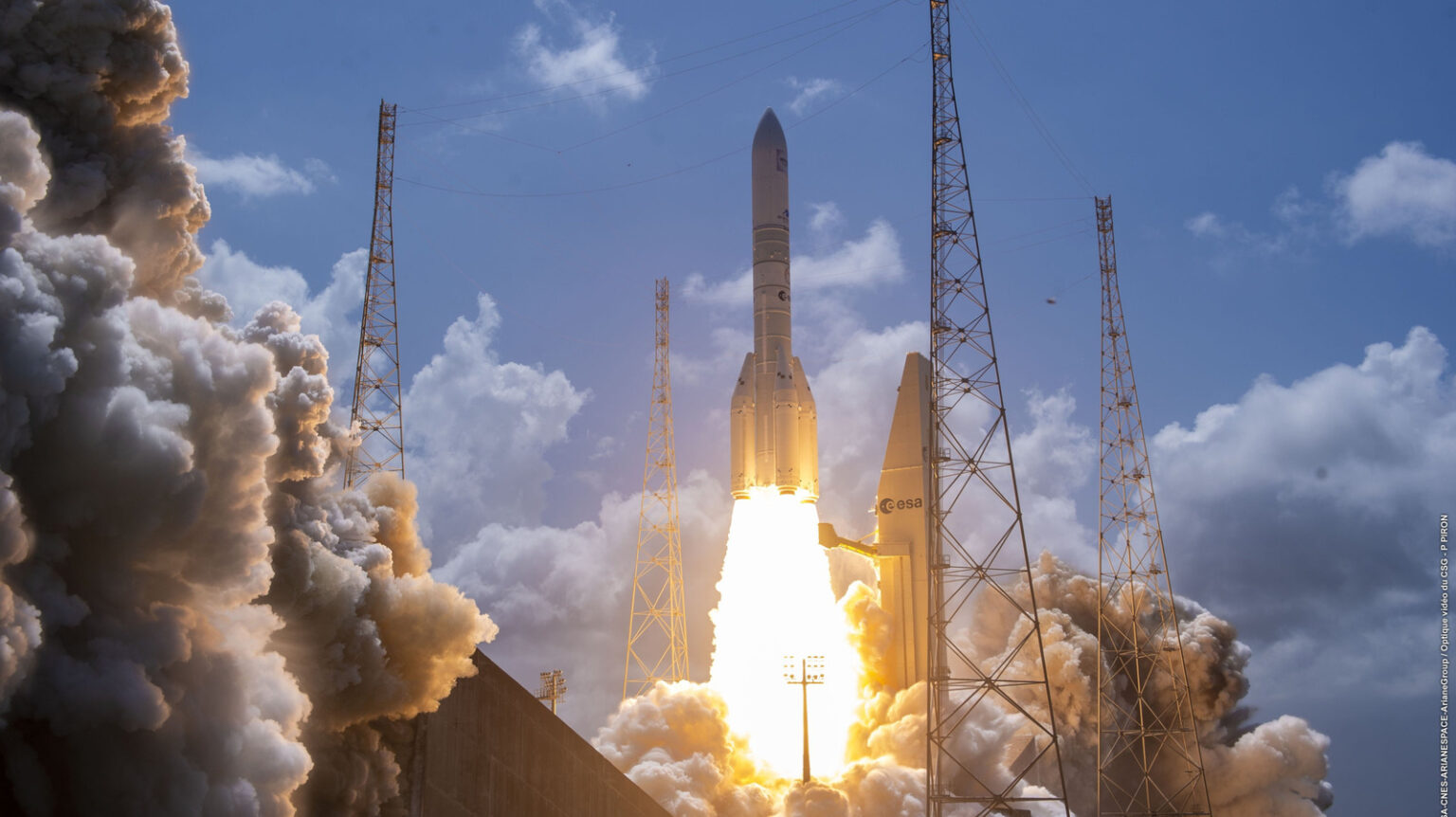 European Rockets Might Be Amazon’s Secret Weapon To Compete With Starlink European Rockets Might Be Amazon's Secret Weapon To Compete With Starlink