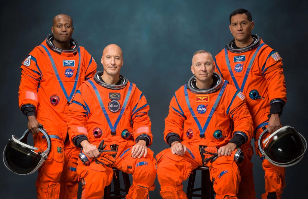 NASA announces new Artemis III crew NASA announces new Artemis III crew