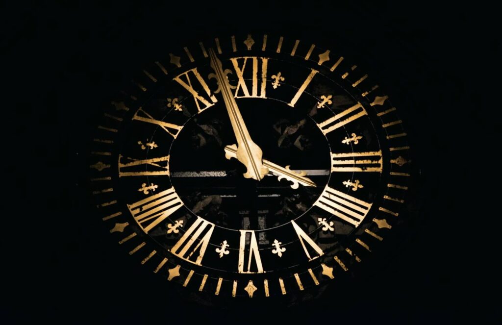 What is Time? This Scientist Built a Miniature Universe to Find Out time mini universe