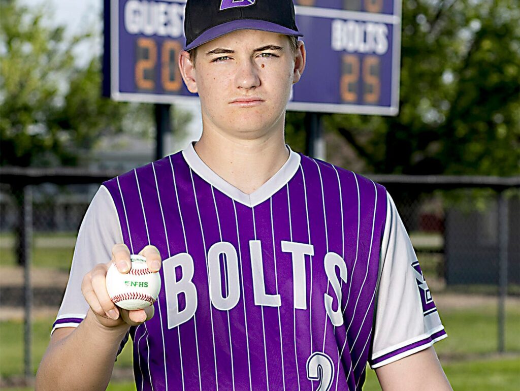 Baxter baseball routs Comets, downs Spartans in conference contests Baxter baseball routs Comets, downs Spartans in conference contests